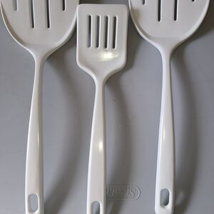 Vintage White Slotted Spatula Set by Ekco